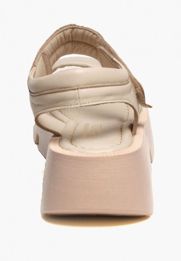 Босоножки Airbox