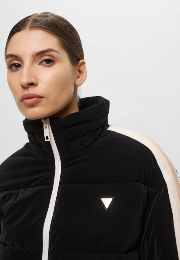 Куртка утепленная Guess