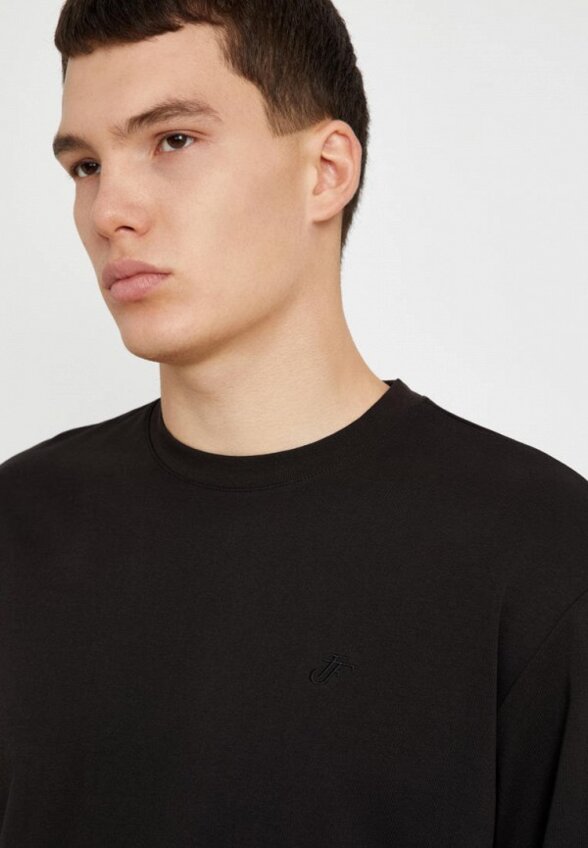 Лонгслив Finn Flare