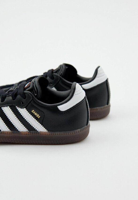 Бутсы зальные adidas