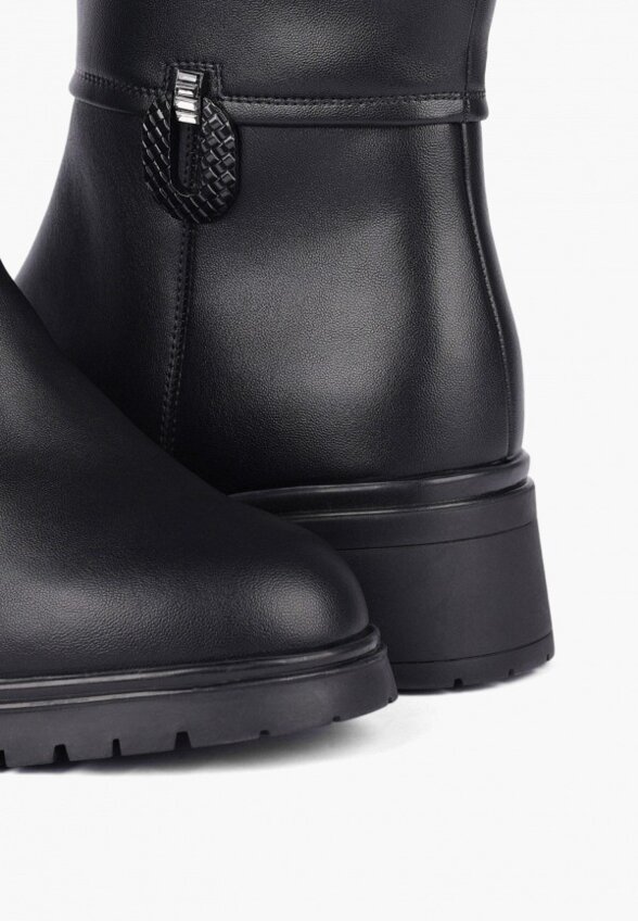 Сапоги Instreet