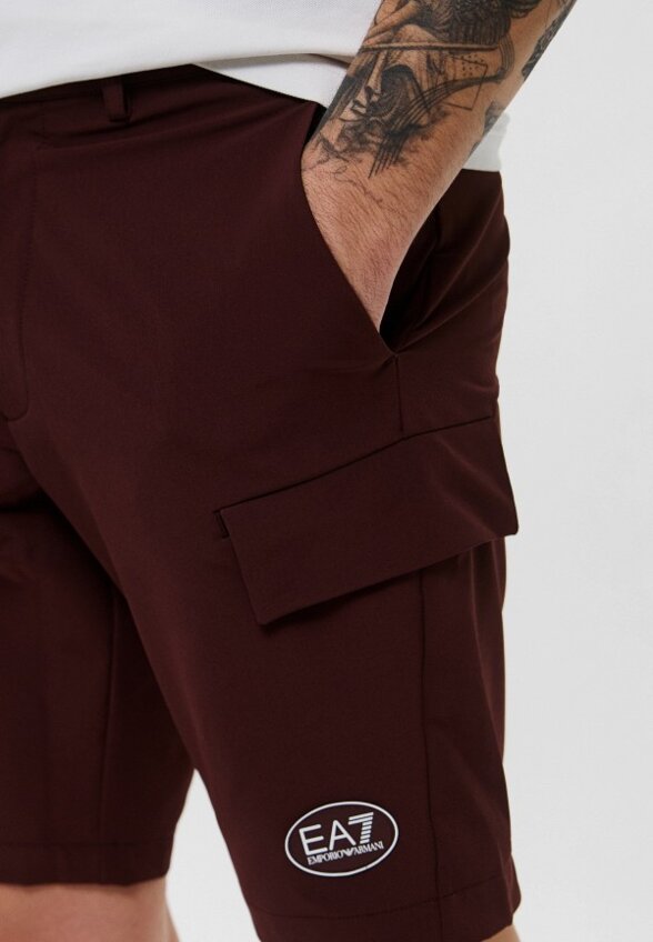 Шорты EA7