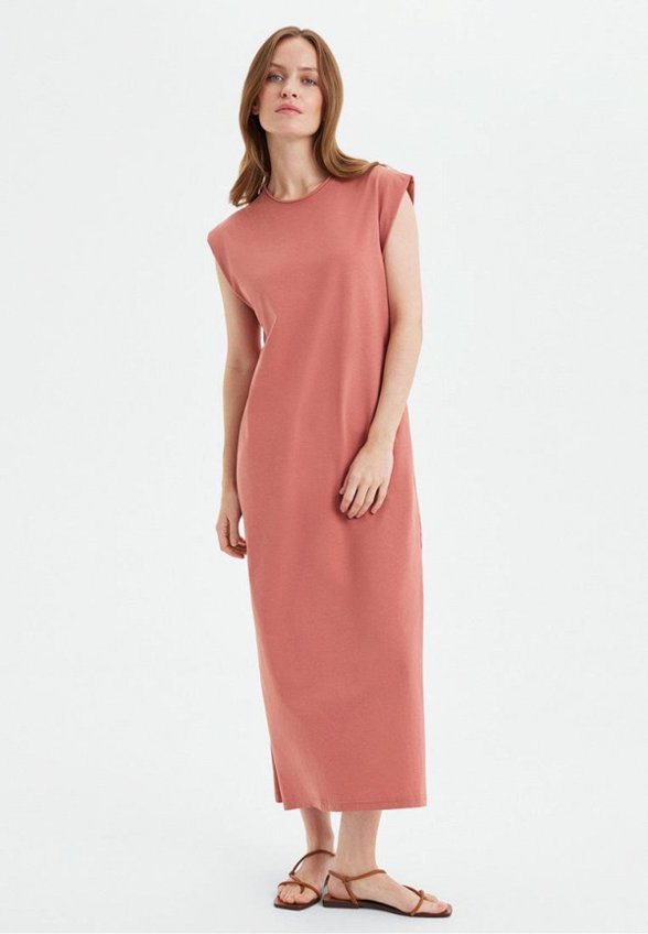 Платье Bstatement