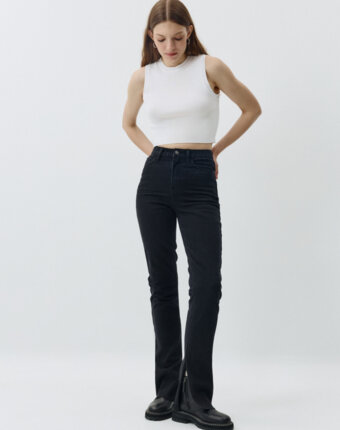Джинсы SLIM FIT с разрезами женщинам
