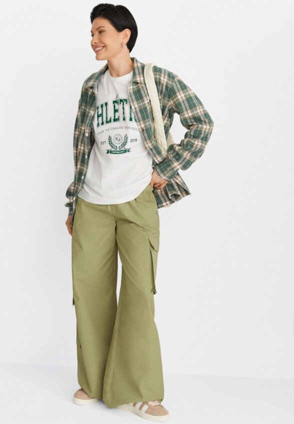 Футболка Neverlate