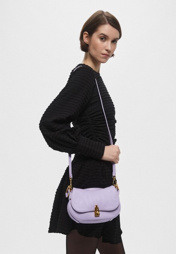 Сумка Coccinelle