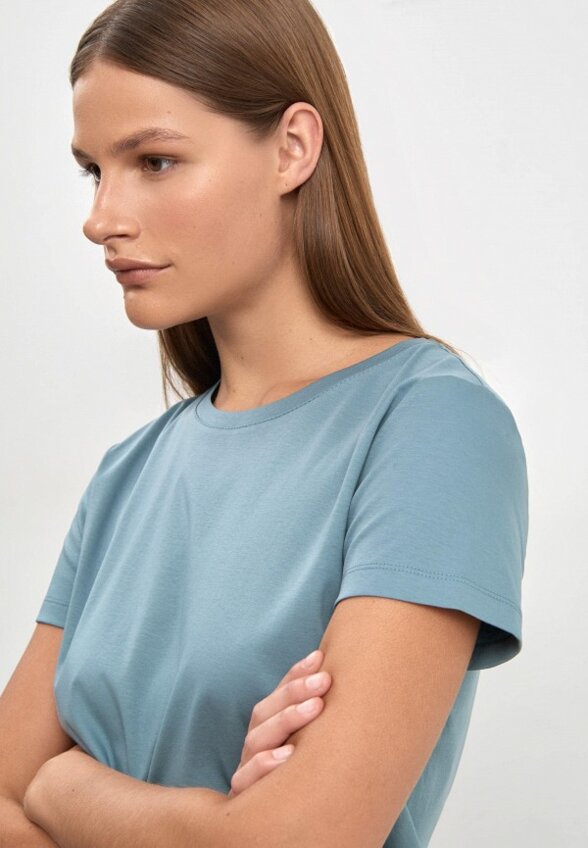 Футболка Emka