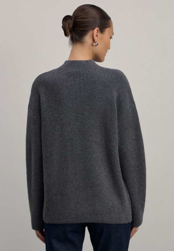 Джемпер Zarina