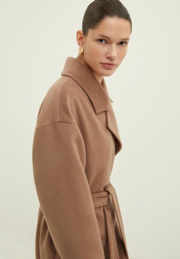 Пальто-халат Finn Flare