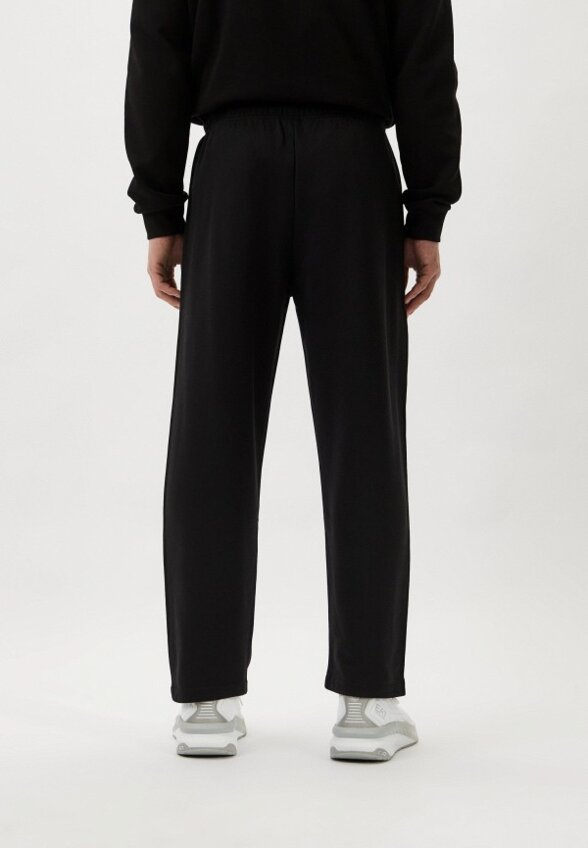 Брюки спортивные EA7