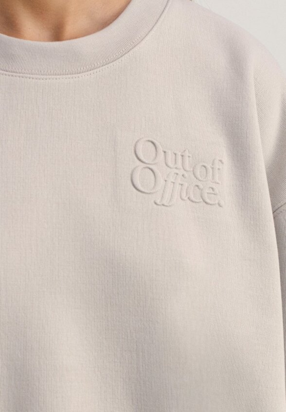 Свитшот Zarina