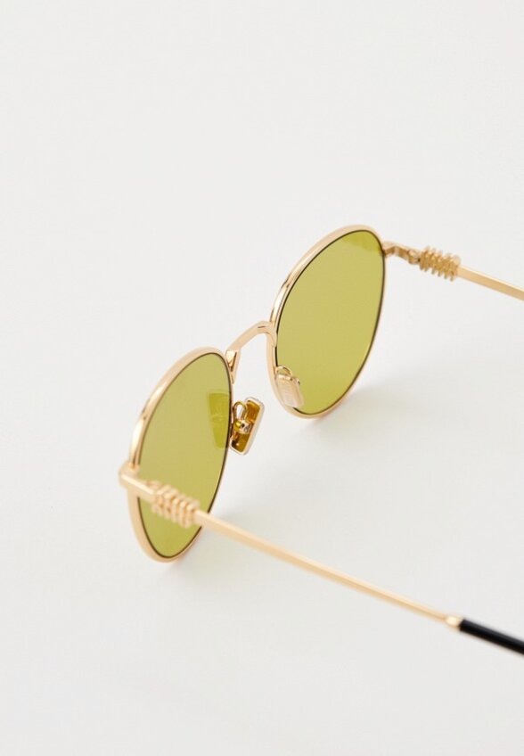 Очки солнцезащитные Miu Miu