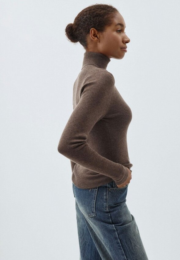 Водолазка Sela