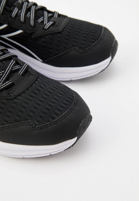 Кроссовки Diadora