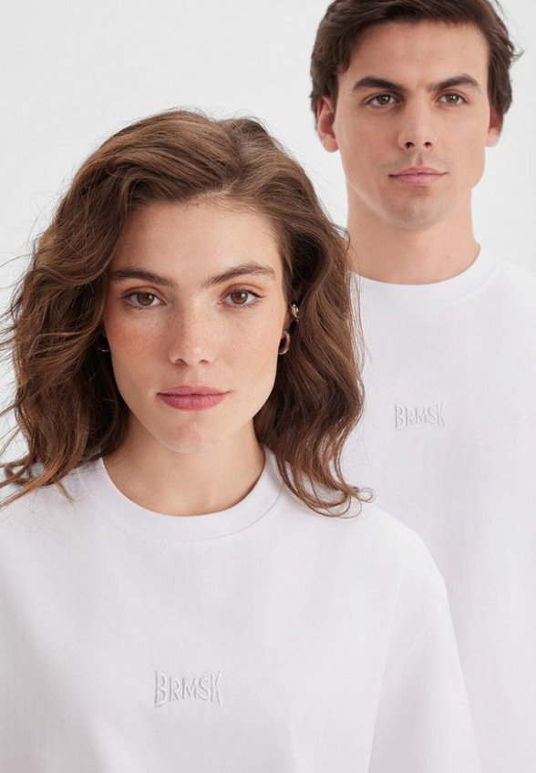 Футболка BRMSK