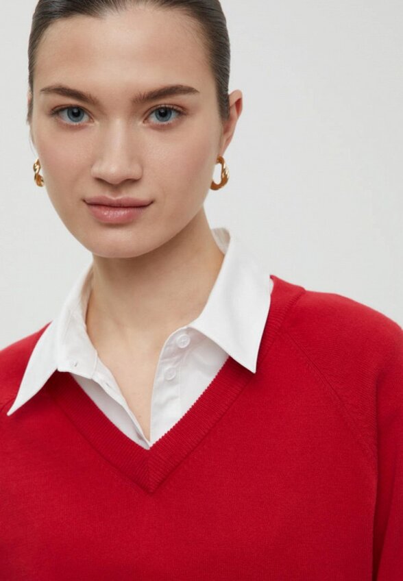 Пуловер Finn Flare