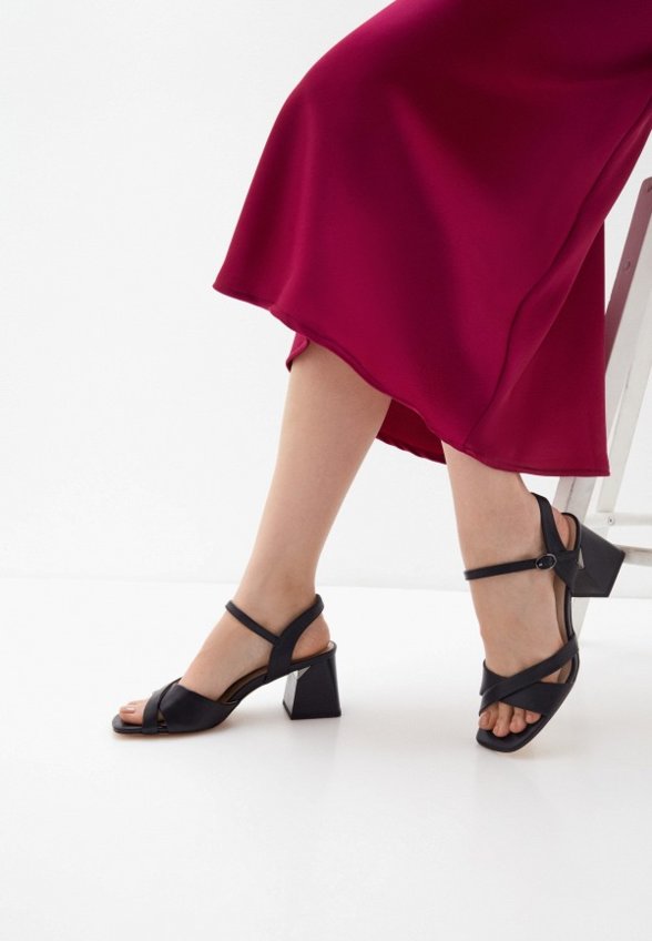 Босоножки Abricot