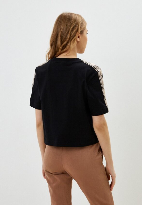 Футболка Guess