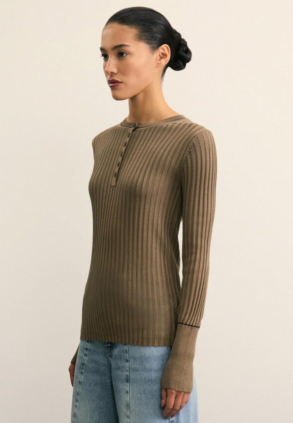 Джемпер Zarina