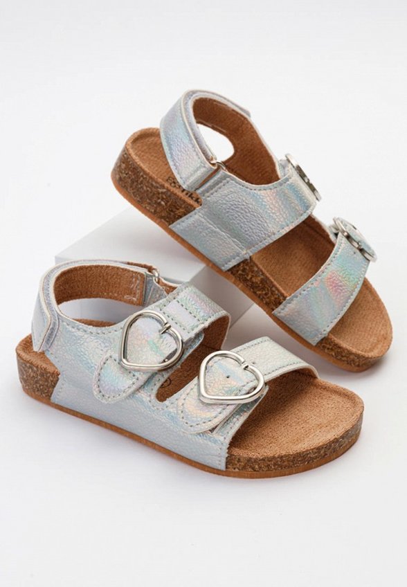 Сандалии Tikkago