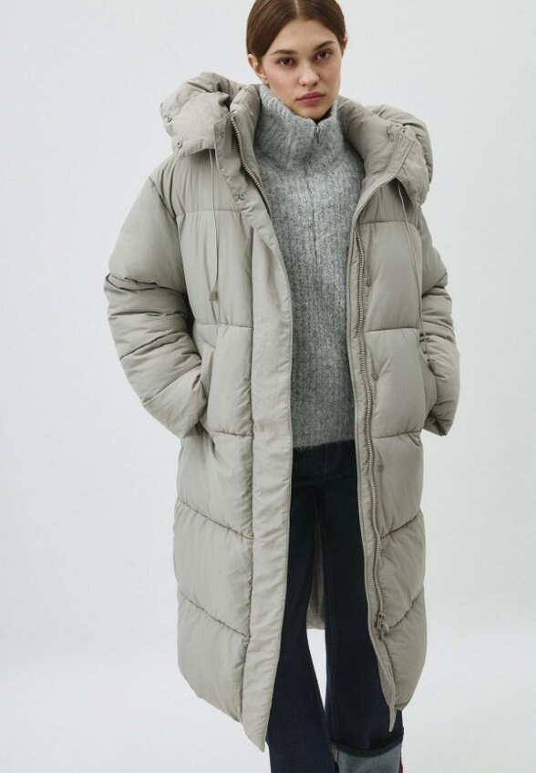 Пуховик Sela