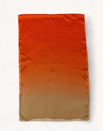 Gucci Silk Scarf женщинам