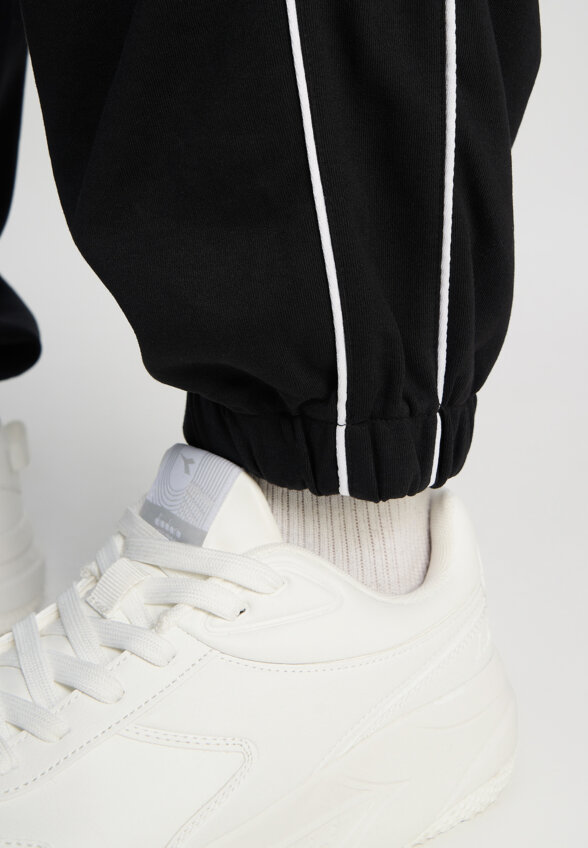 Брюки мужские Diadora, Черный