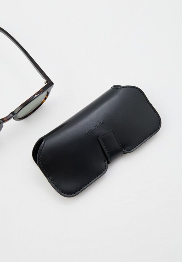 Очки солнцезащитные Saint Laurent