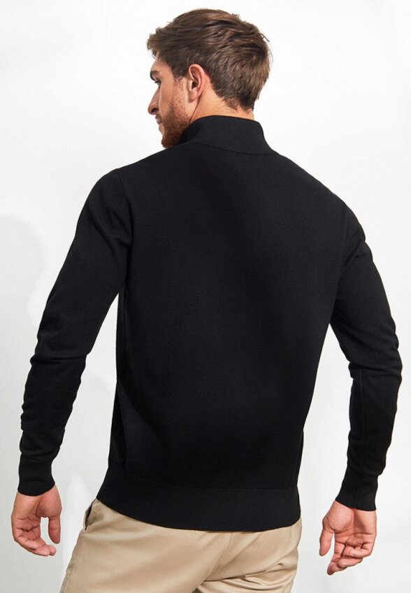 Джемпер Mountica