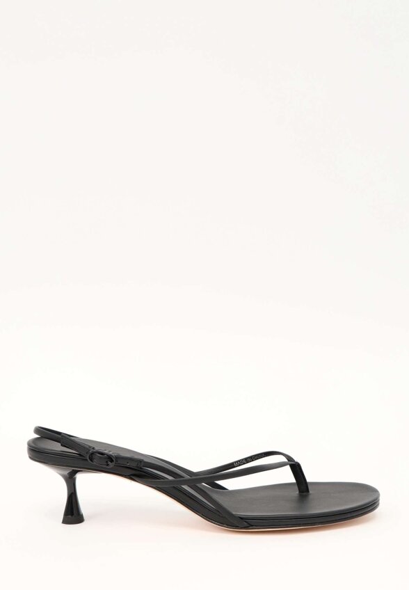 Studio Amelia Wishbone 50