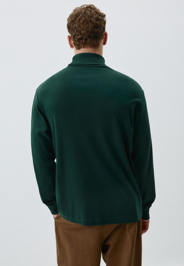 Базовая водолазка SLIM FIT