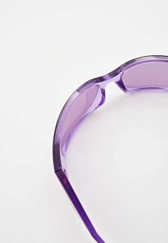 Очки солнцезащитные Prada