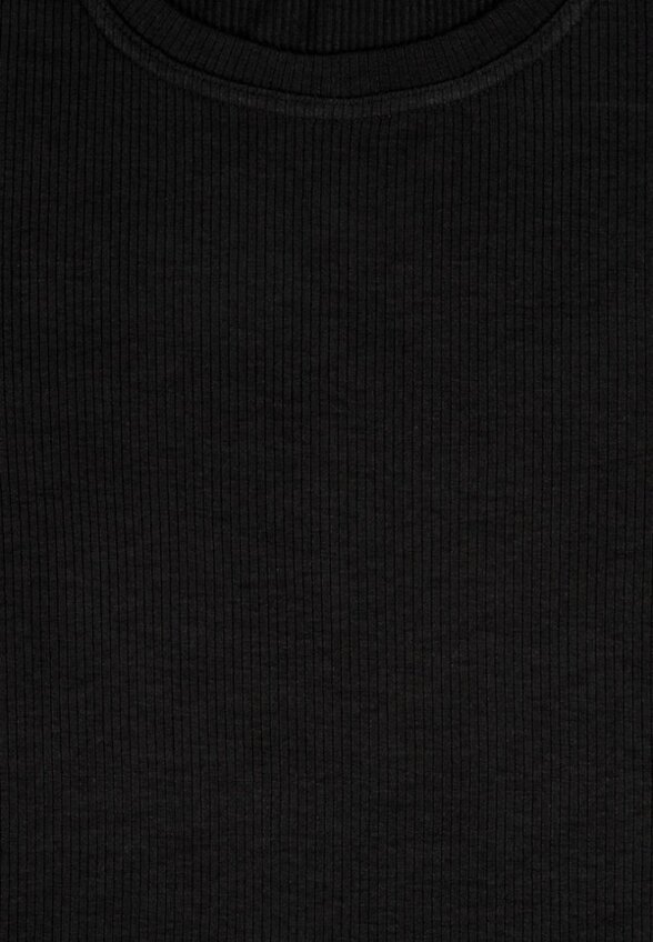 Лонгслив Апрель