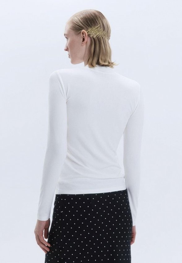 Лонгслив Befree