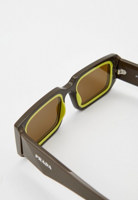 Очки солнцезащитные Prada