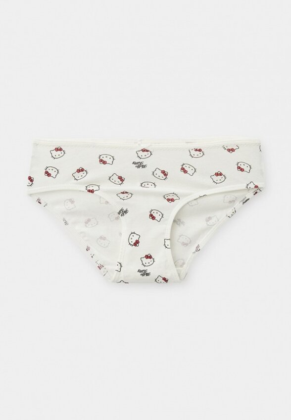 Бюстгальтер и трусы Sela