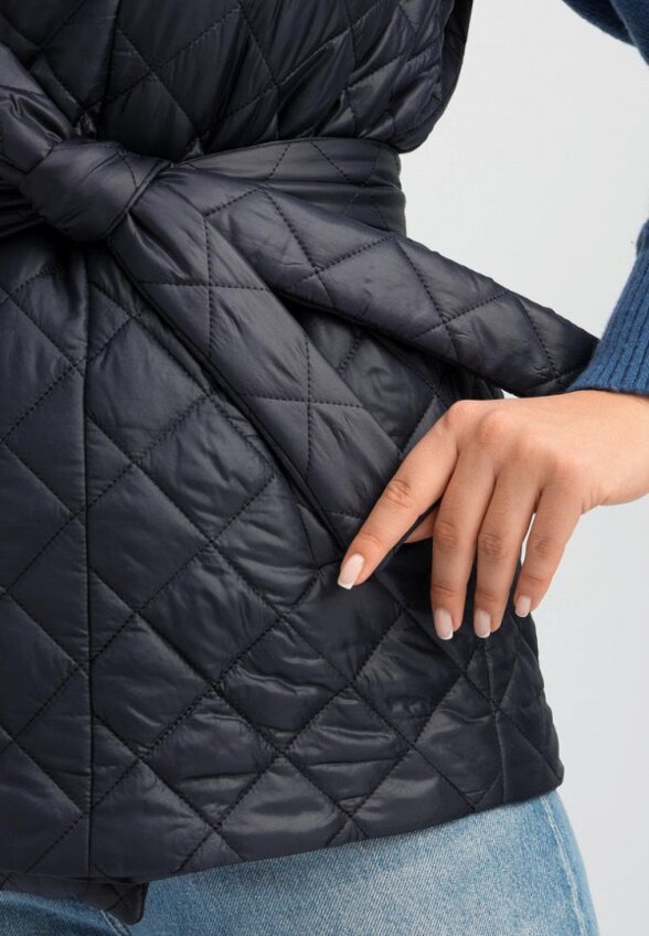 Жилет стеганый Frida