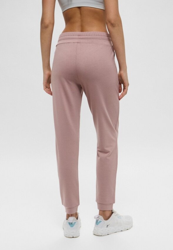 Брюки спортивные EA7