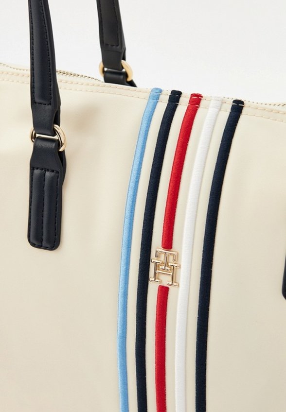 Сумка Tommy Hilfiger
