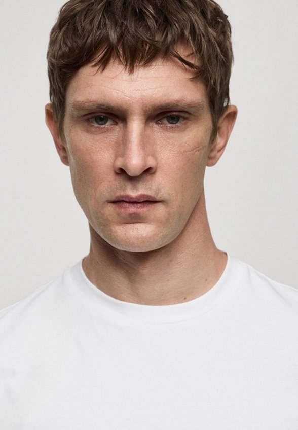 Футболка Mango Man