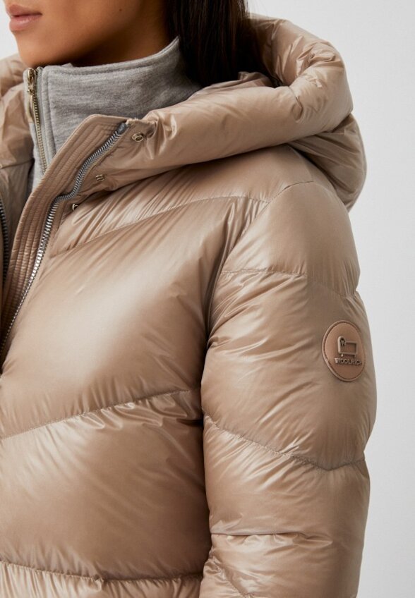 Пуховик Woolrich