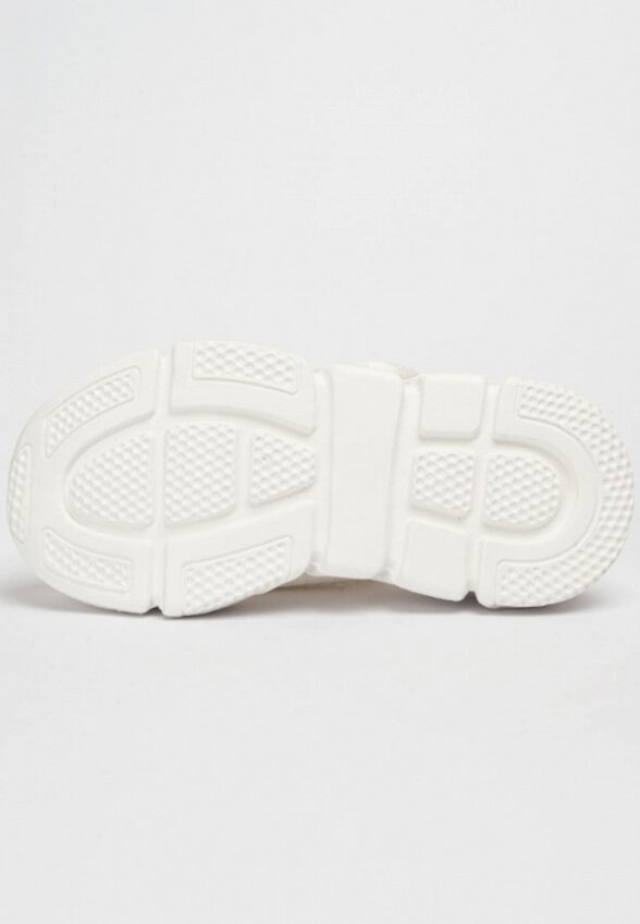 Кроссовки Tikkago