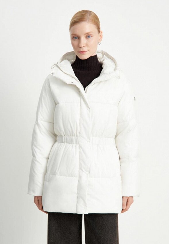 Пуховик Finn Flare