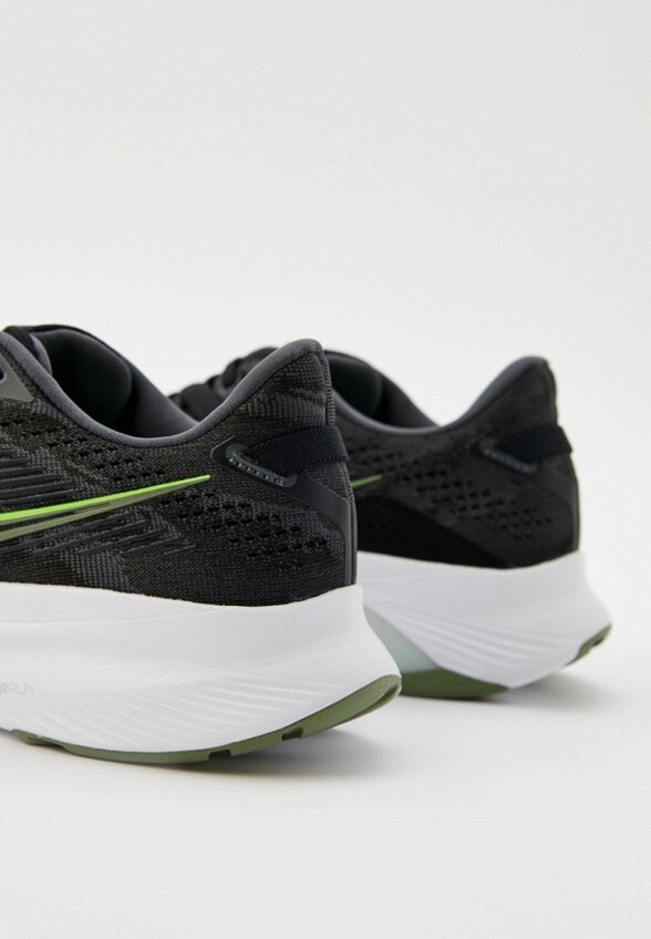 Кроссовки Saucony