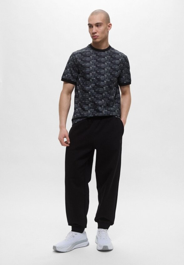 Футболка EA7