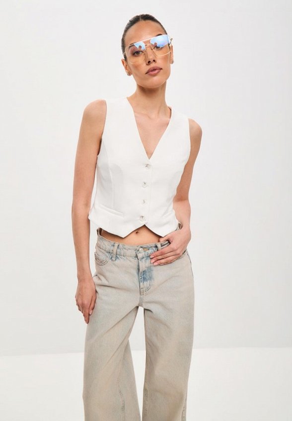 Жилет Suara Femme