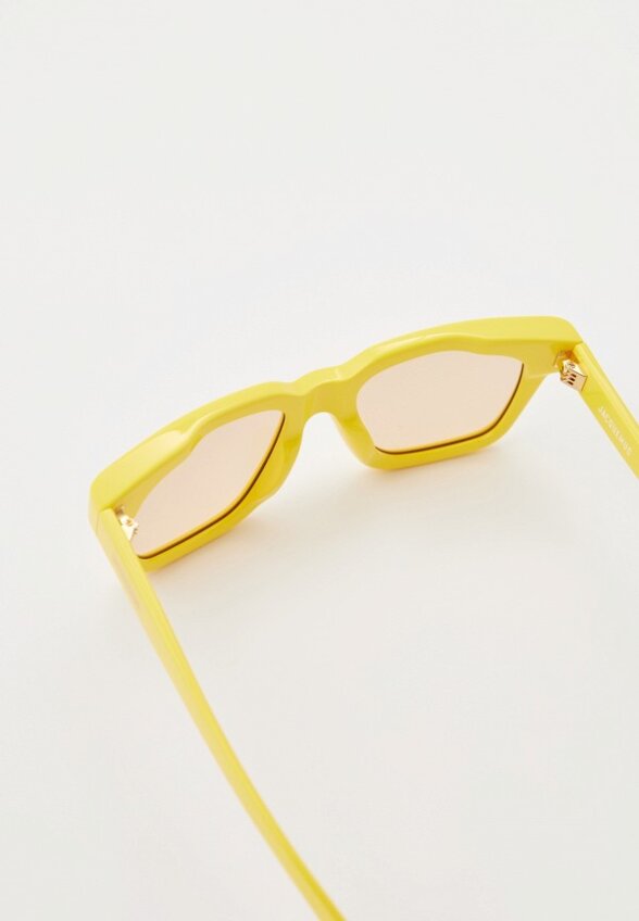 Очки солнцезащитные Jacquemus