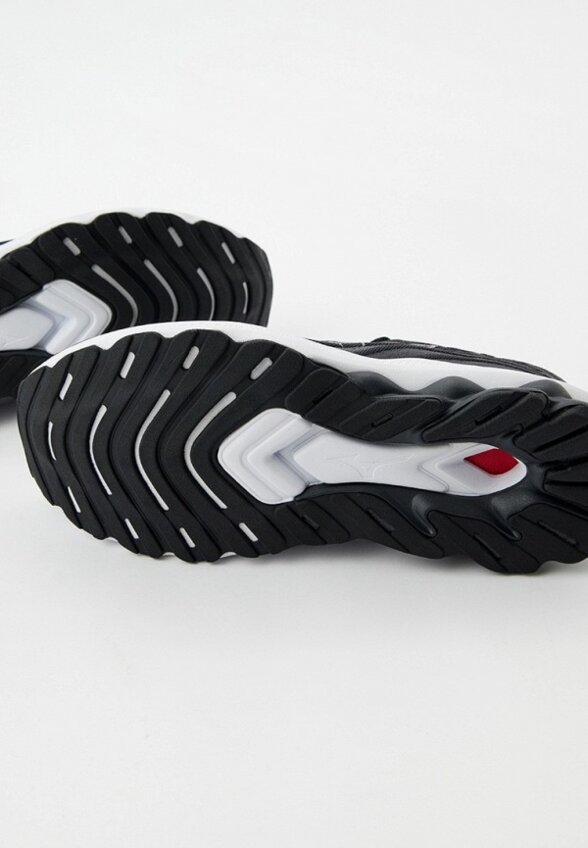 Кроссовки Mizuno