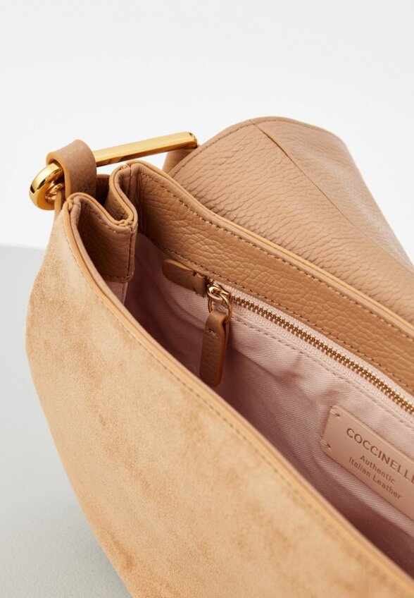 Сумка Coccinelle