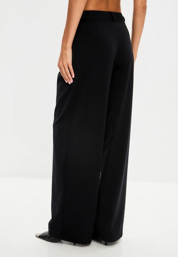 Брюки Suara Femme